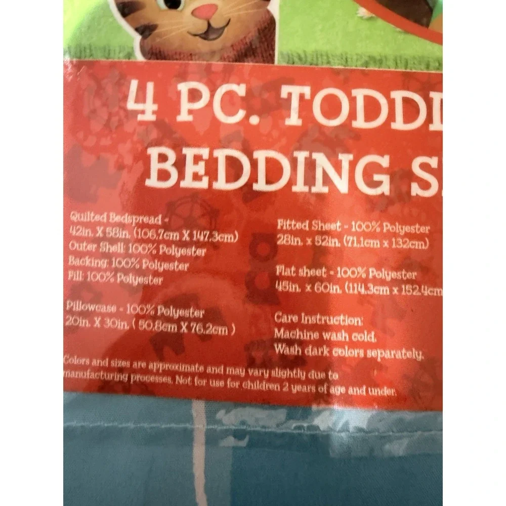 Daniel Tiger 4 Piece Microfiber‎ Toddler Bed Set In Packaging NEW